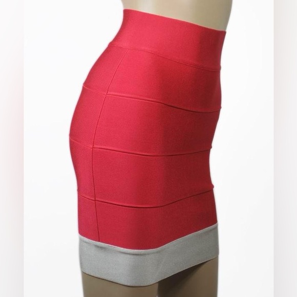 HERVE LEGER MINI SKIRT RED - Picture 4 of 5